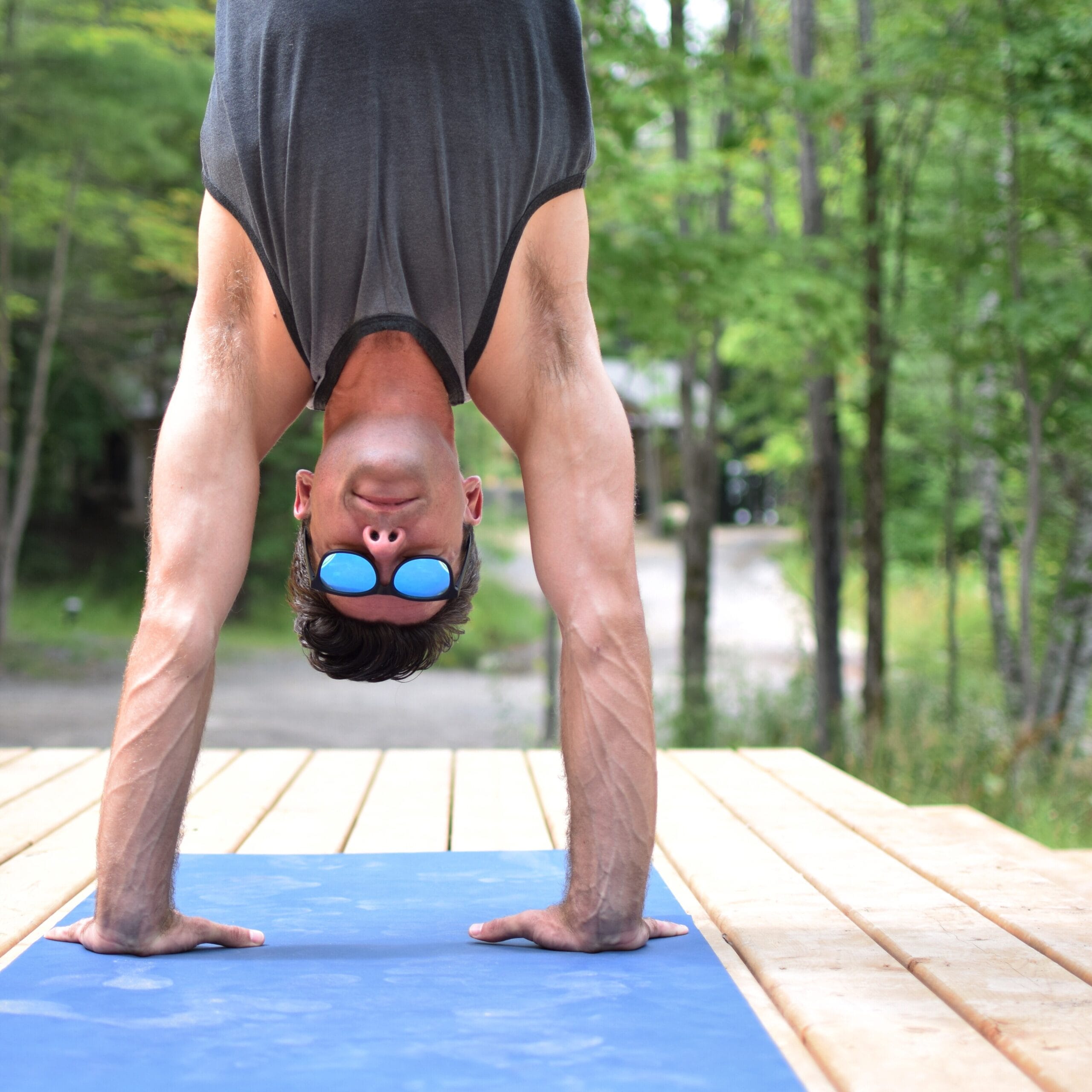 Carbon Black x Neon Blue – Image 4